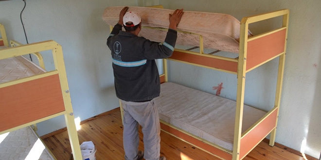 FETÖ'nün yurtlarındaki eşyalar ihtiyaç sahiplerine dağıtıldı