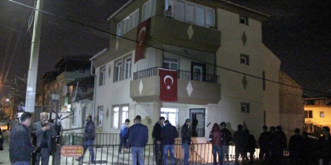 5 aylık şehit polis, Akyüz'ün baba ocağına ateş düştü