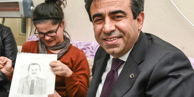 Erdoğan'ın portresini çizen Gülşah'a ziyaret
