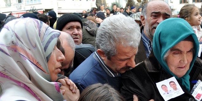 Şehit polis'in annesi kalp krizi geçirdi