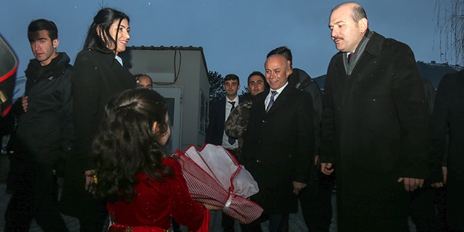 'Balıkesirliyim ama ikinci vatanım Hakkari'