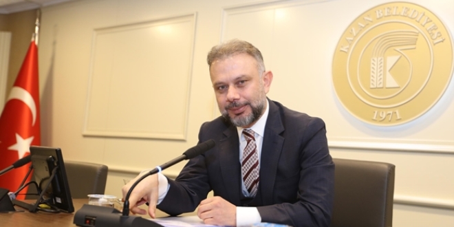 'Sela okunurken darbeciler camiye ateş açtılar'