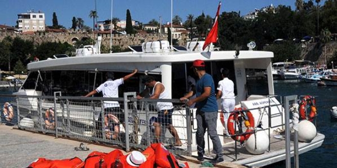 İstanbul'da deniz otobüsünde yangın