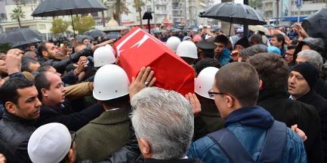 Şehit Sıhhiye Er İlhan, Denizli'de toprağa verildi