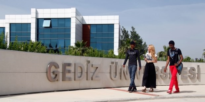 Gediz Üniversitesine operasyon: 14 kişi gözaltında