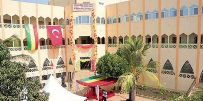 Gabon'daki FETÖ okulları Maarif Vakfı'na devrediliyor