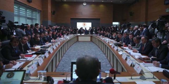 Anayasa değişiklik teklifi komisyonda