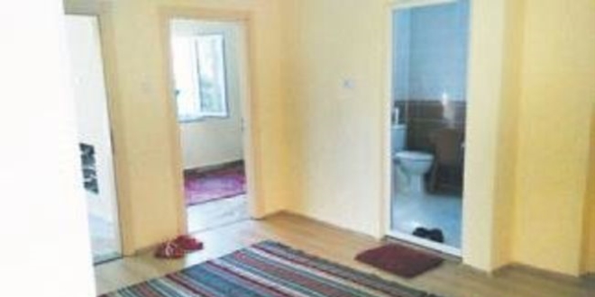 Mersin'de iki şehit ailesine ev verildi