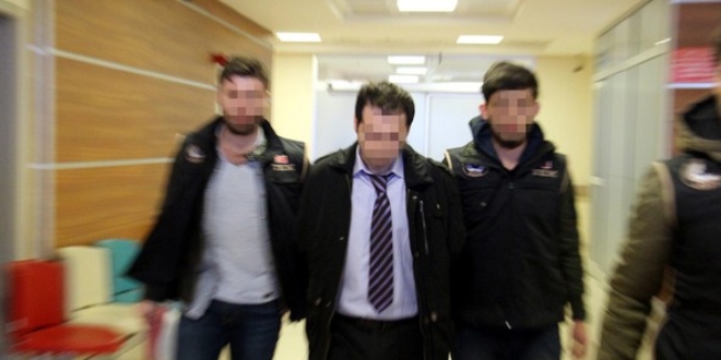 İğrenç mesajı atan uzman görevden uzaklaştırıldı