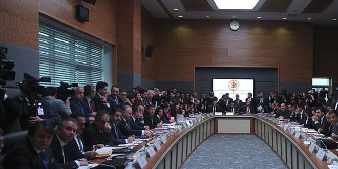 TBMM Anayasa Komisyonu görüşmelere devam edecek