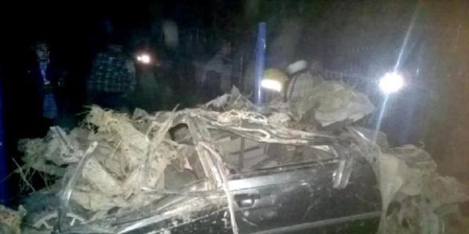 Elazığ'da, minibüs askeri kulübeye çarptı: 7 yaralı