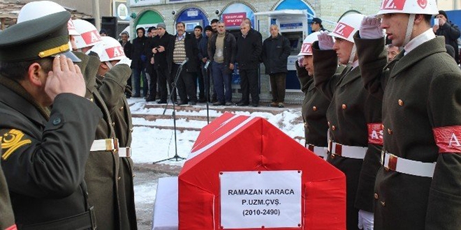 Şehit Uzman Çavuş Karaca, Kırşehir'de toprağa verildi