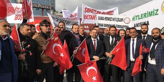 Roman vatandaşlardan Şehitler Tepesi'ne ziyaret