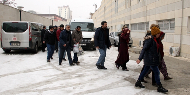 Elazığ'da terör operasyonu: 8 tutuklama
