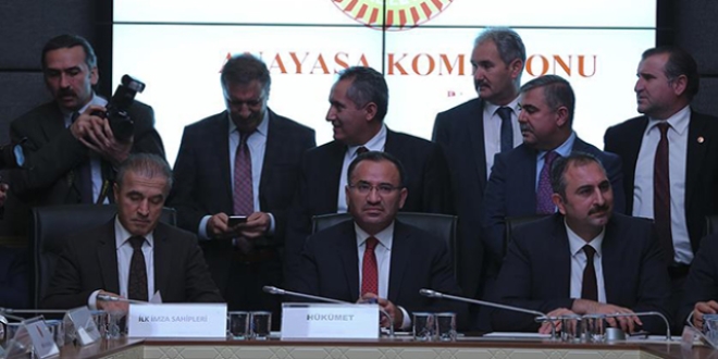 'Düzenleme ile yürütme yetkisini millet sandıkta verecek'