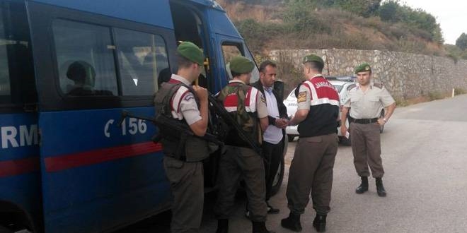 Yol kontrolünde DEAŞ üyesi bir kişi yakaladı