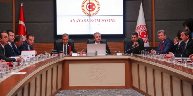 Yeni Anayasa teklifinin birinci maddesi kabul edildi