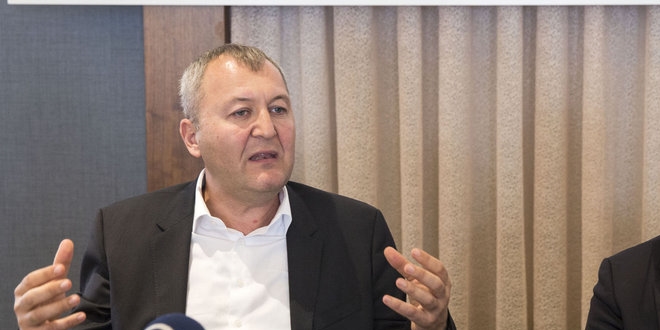 Almanya'daki Türkler, Alman Demokratlar Birliği partisini kurdu