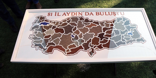 81 ilin toprağıyla Türkiye haritası oluşturdular