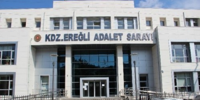 Zonguldak'ta 2 öğretmen, 3 hemşire FETÖ'den tutuklandı