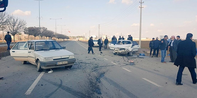 Şanlıurfa'da trafik kazası: 8 yaralı
