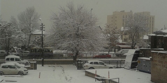 Ankara ve stanbul'da kar ya devam ediyor-Harita