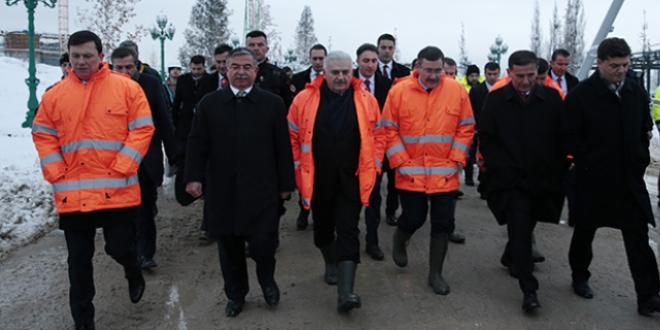 Başbakan Yıldırım, Ankapark'ta incelemelerde bulundu