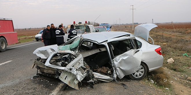 Trafik kazas geiren imam hayatn kaybetti