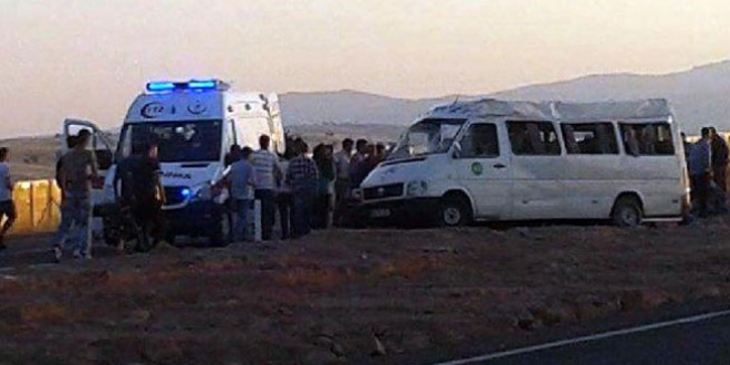 Edirne'de yolcu minibs devrildi: 10 yaral