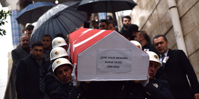 Şehit polis Burak Yıldız son yolculuğuna uğurlandı
