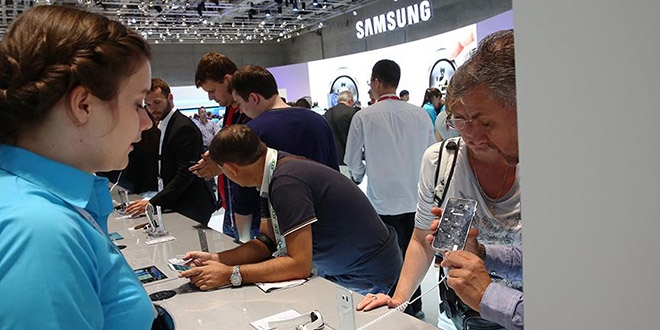 Samsung yeni Galaxy A serisini tantt