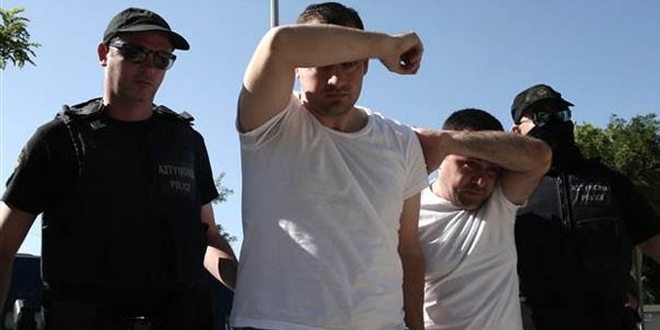 Yunanistan'daki darbeci askerler 10 Ocak'ta yarglanacak