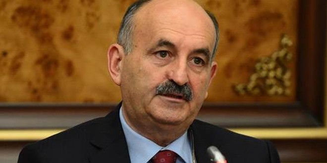 Anne tam zamanlı çalışacak ama ücret büyükanneye verilecek