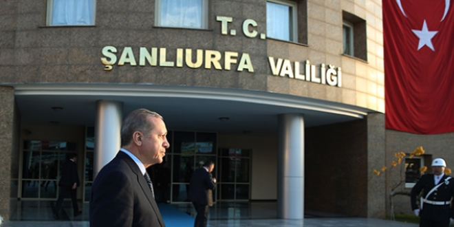 Cumhurbaşkanı Erdoğan, Vali Tuna'yı ziyaret etti