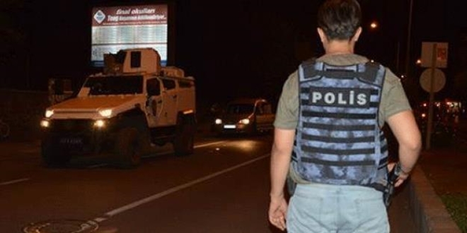 Diyarbakr'da polis noktasna saldr