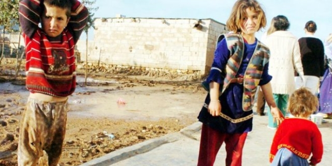 Yoksul aileye ayda 821 TL çocuk desteği