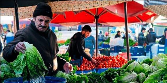 Souk hava sebze, meyve ve bal vurdu