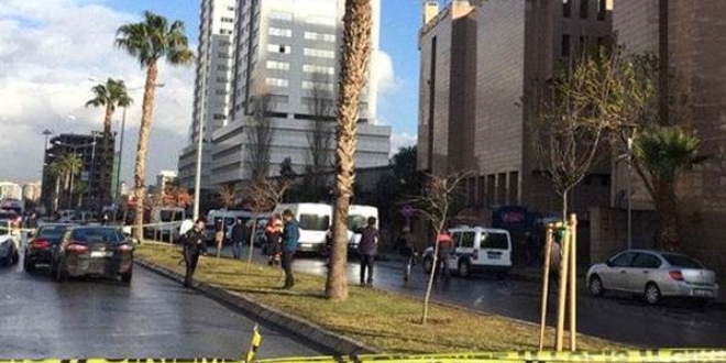 İzmir'deki saldırıya ilişkin 5 kişi gözaltına alındı