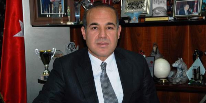 Yurt yangınında mağdur olan ailelere yardım edildi