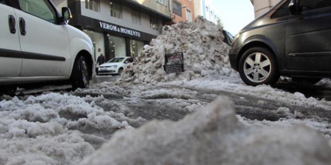Meteoroloji, vatandaşları kar erimelerine karşı uyardı