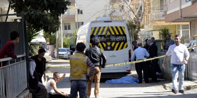 Osmaniye'de öğrenci servisinin altına kalan çocuk öldü