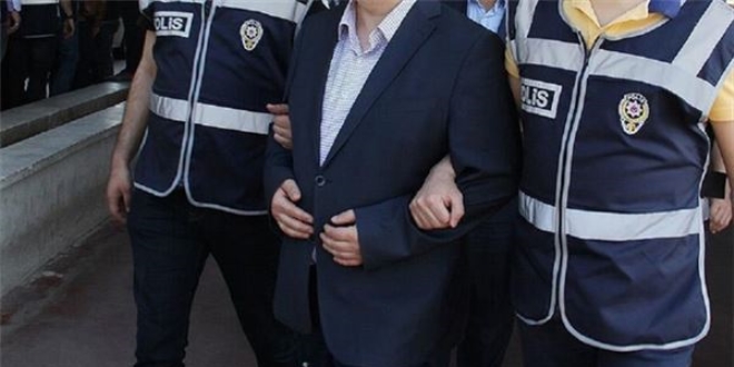 Zonguldak'ta ihra edilen bir polis gzaltna alnd