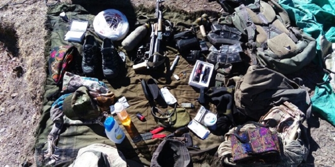 Van'da PKK'ya ait ok sayda malzeme imha edildi