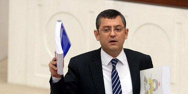 CHP'li Özel: Erken seçime tam destek veriyoruz