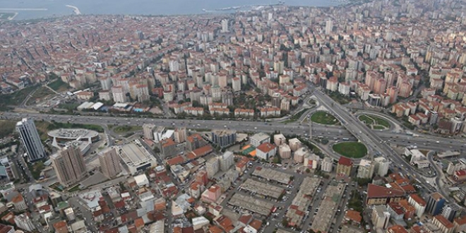 'Vatandaşlık hakkı yabancıya konut satışını ikiye katlar'
