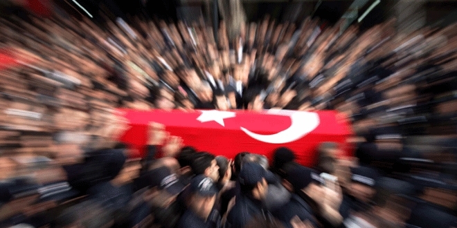 Bitlis'te PKK ile atmada 2 asker ehit oldu