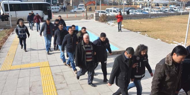 Kırşehir'de gözaltında alınan 5 sağlık çalışanı tutuklandı