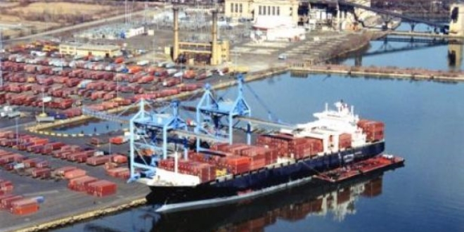 İzmir ve Haydarpaşa limanlarında TL'ye geçildi
