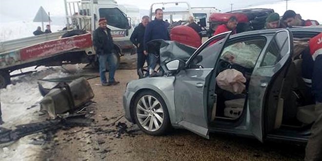 Ağır Ceza Hakimi kaza yaptı: 4 yaralı