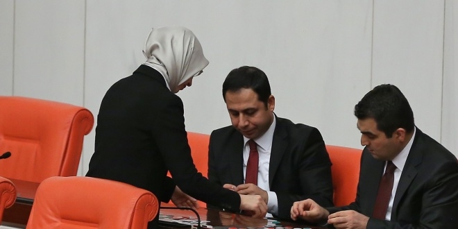 İkinci tur oylamada kritik eşik 330